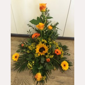 GUL OG ORANGE DEKORATION 